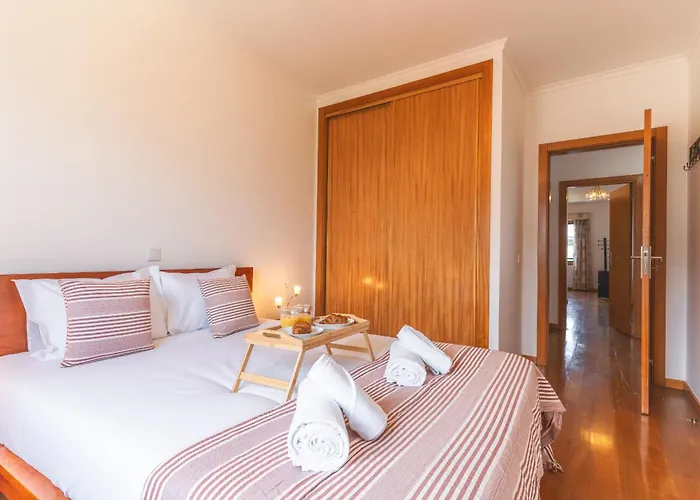 Views Of Madeira By Atlantic * Ilheu do Gorgulho